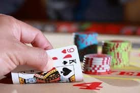 Platform qq indah dengan berbagai pilihan permainan dan pasar sepak bola